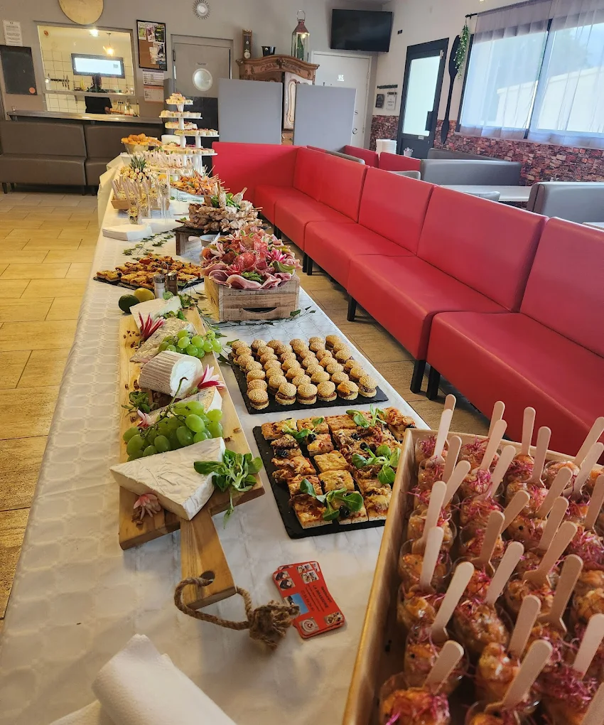 Buffet salé pour événement à La Brasserie